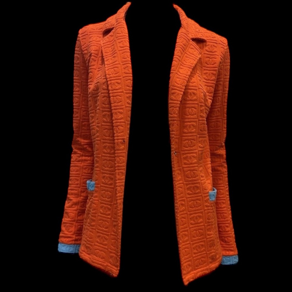 Summer Chanel terry cloth blazer cc logo embossed